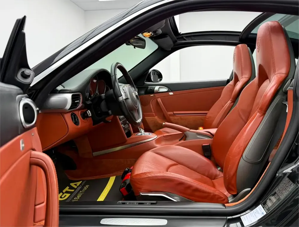 2009 Porsche 911 Targa 4S ,Full Porsche Service History ,Excellent Condition ,GCC - Image 9