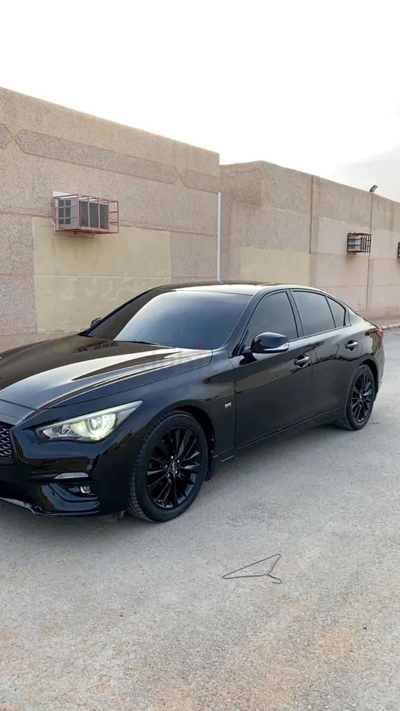 2019 Infiniti Q50 Luxe - Image 5