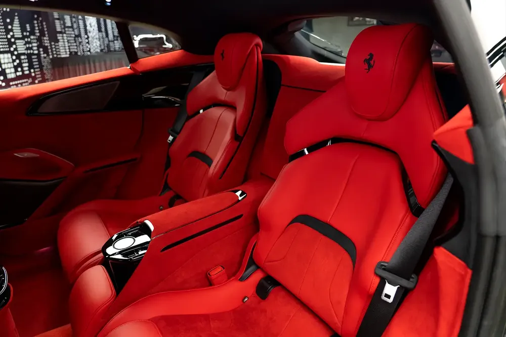 FERRARI | PUROSANGUE 2025MY | GCC SPECS DEALER WARRANTY + SERVICE CONTRACT ( Al TAYER ) - Image 14
