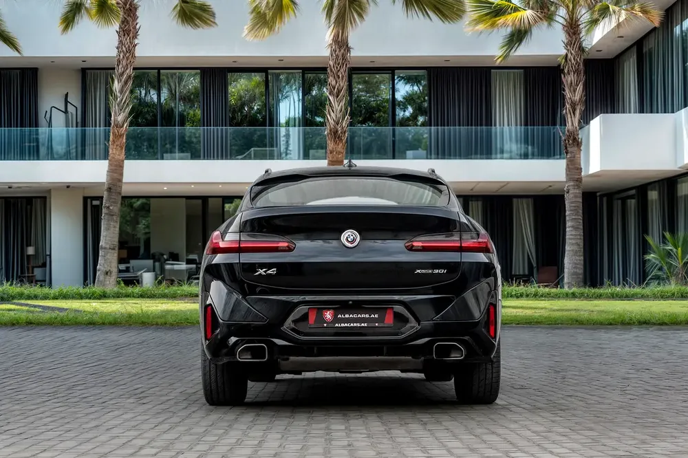 3,525 P.M |  X4 M-Kit | 0% Downpayment | BMW Service History! - Image 5