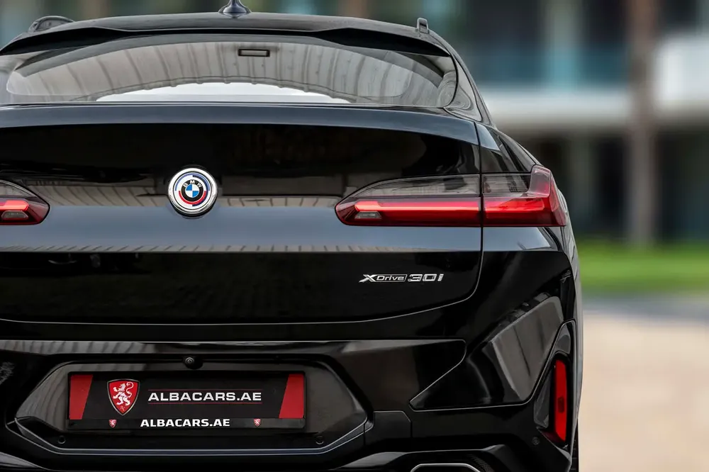 3,525 P.M |  X4 M-Kit | 0% Downpayment | BMW Service History! - Image 6