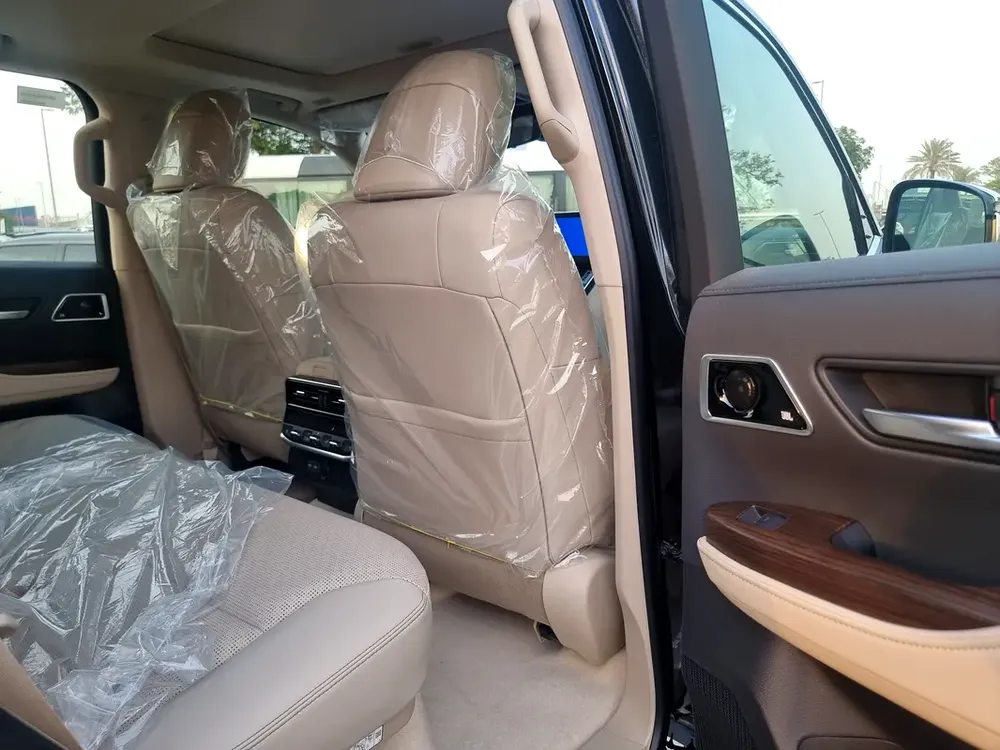 LAND CRUISER V6 4.0 VX-V10 2026 - Image 19