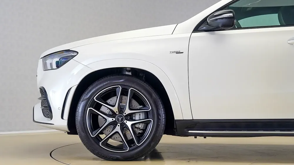 GLE53 AMG Coupe | AED 4,913 PM | Warranty July-2026 | - Image 11