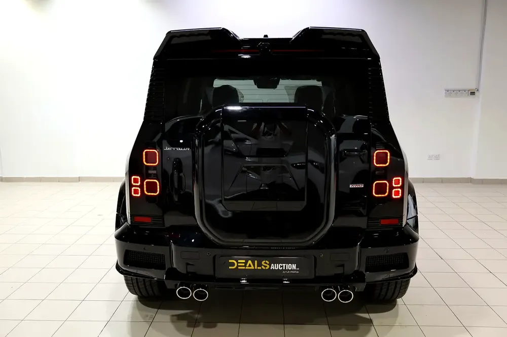 2025!! Jetour T2 || Defender Body Kit || Under Warranty || VIP SEAT || Perfumes || Alcantara - Image 4