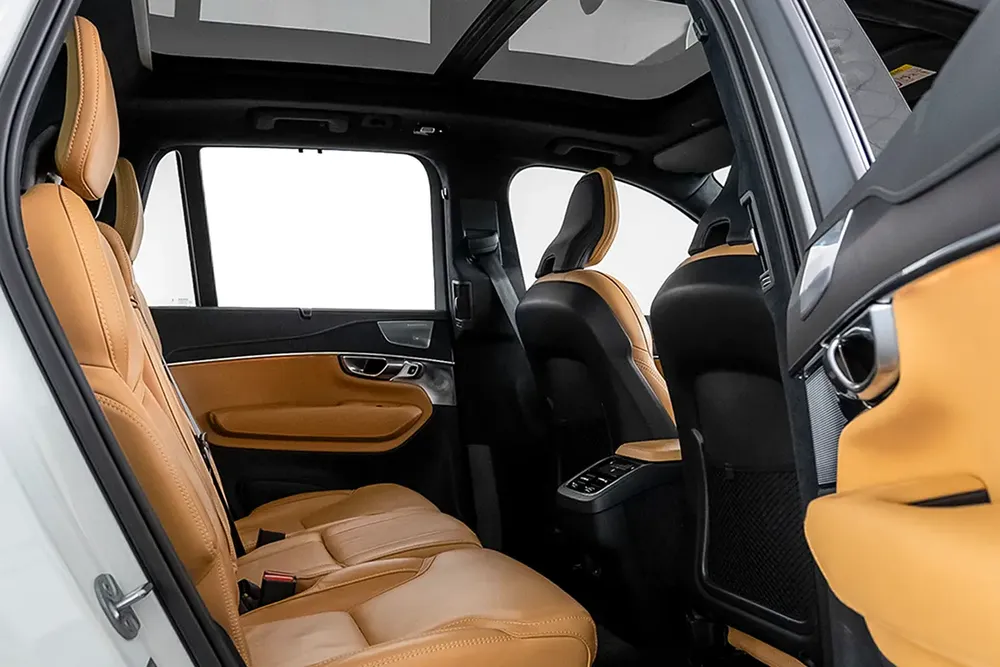 4,733 AED / 60 months / 0% DP | 2024 Volvo XC90 B6 Ultimate Bright / Volvo Warranty  Service Co - Image 14