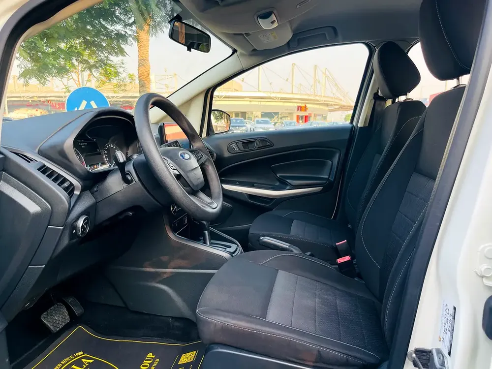 UNLIMITED MILEAGE WARRANTY / 490 AED MONTHLY / NAVIGATION + CAMERA + CAR PLAY / IN HOUSE FINANCE - Image 16