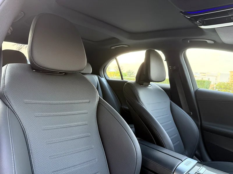 Mercedes Benz C300 AMG 4Matic Under Warranty Till 2026 - Image 10