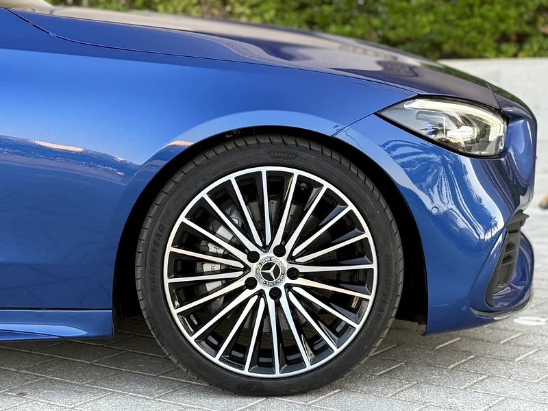 Mercedes Benz C300 AMG 4Matic Under Warranty Till 2026 - Image 7