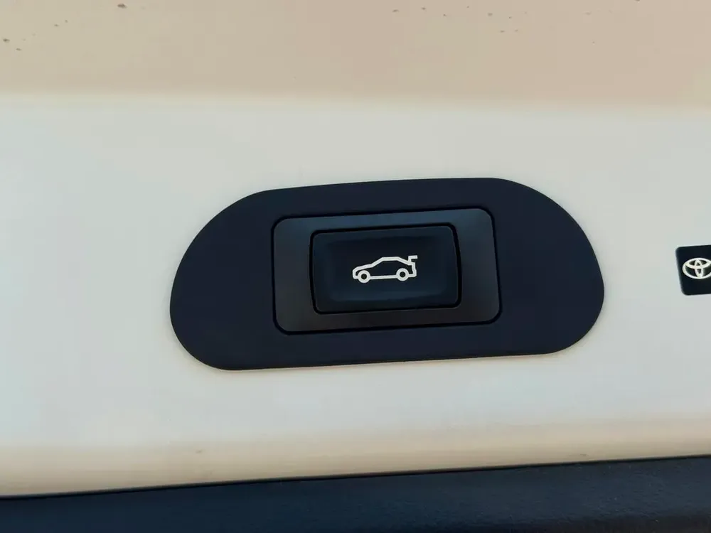 2025 Toyota Frontlander - Brand New - Chinese Specs - Image 17