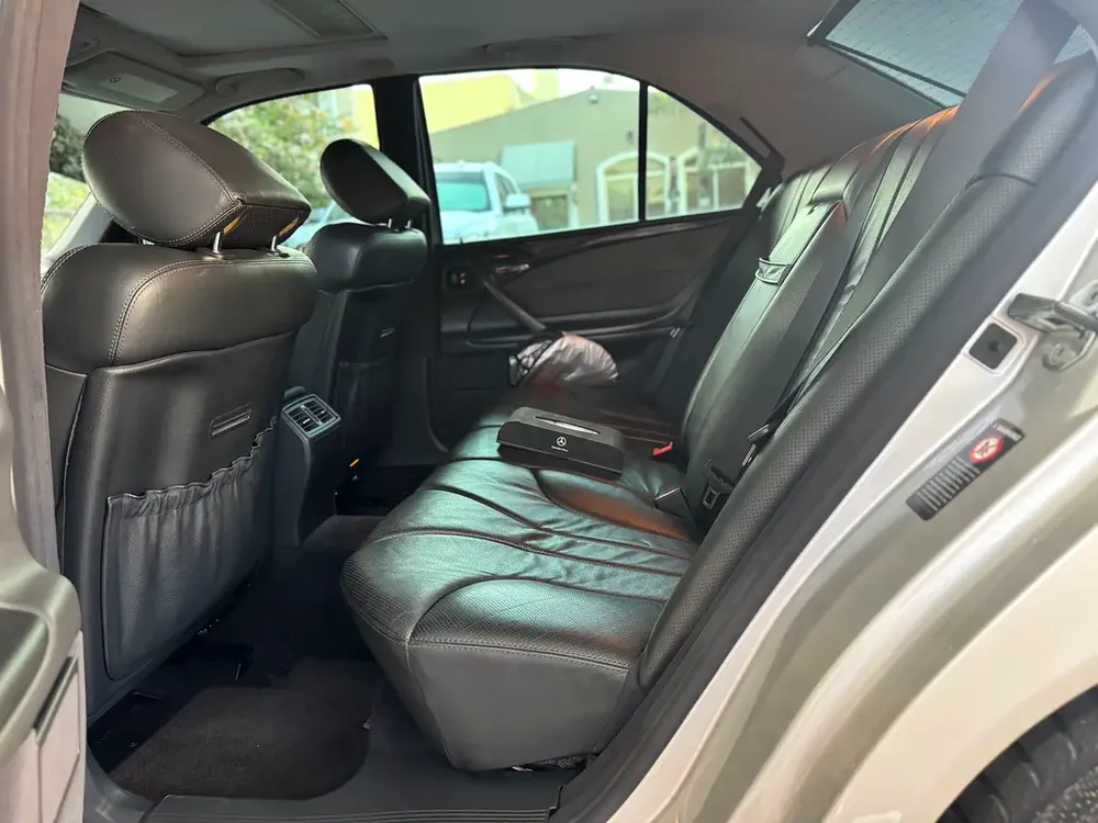 Rare E55 with exceptional clean condition - Image 13