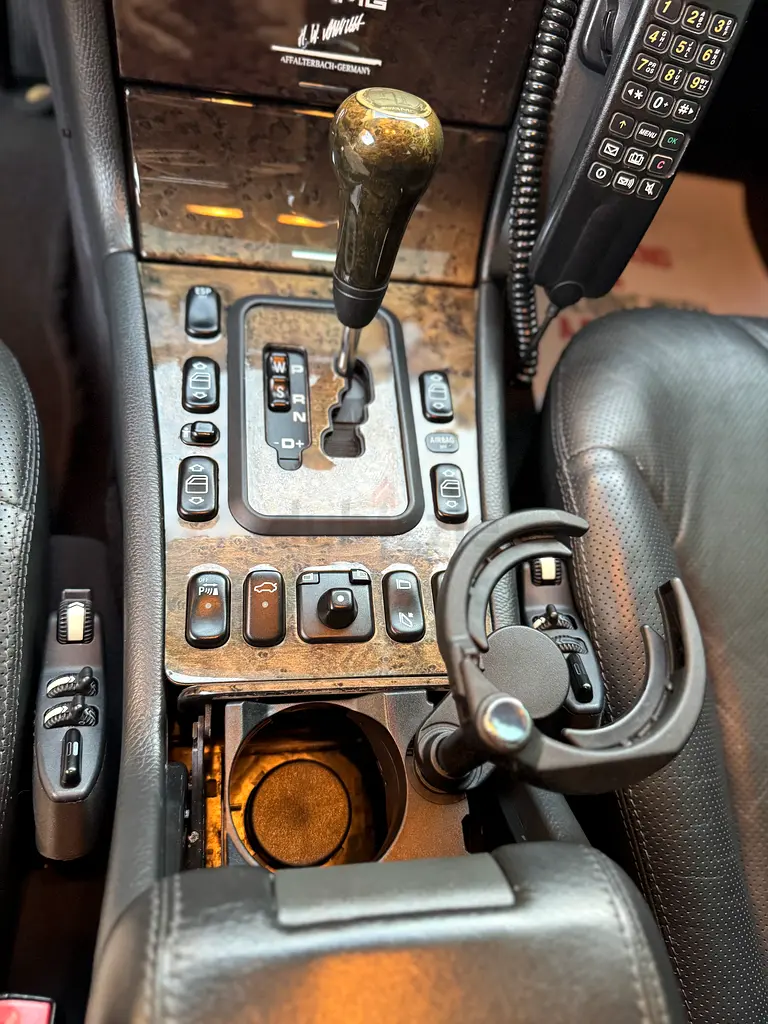 Rare E55 with exceptional clean condition - Image 8