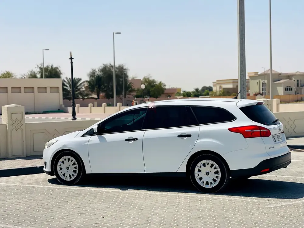 Ford Focus Wagon 2016 GCC Specs - Excellent Condition - Image 6