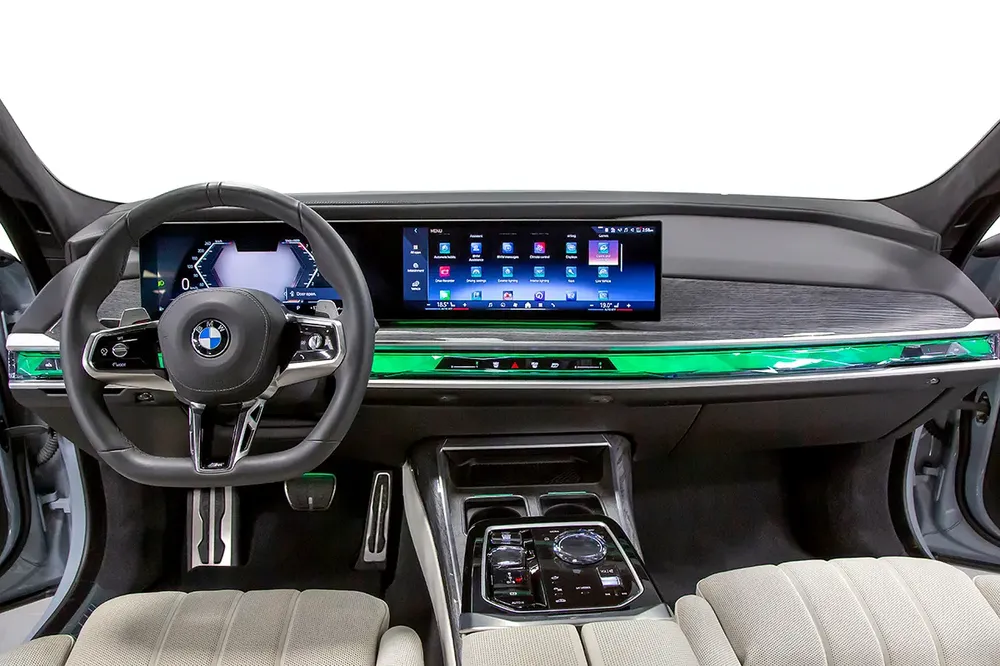 BMW 740i M Sport Individual (REF NO# 153547) - Image 4