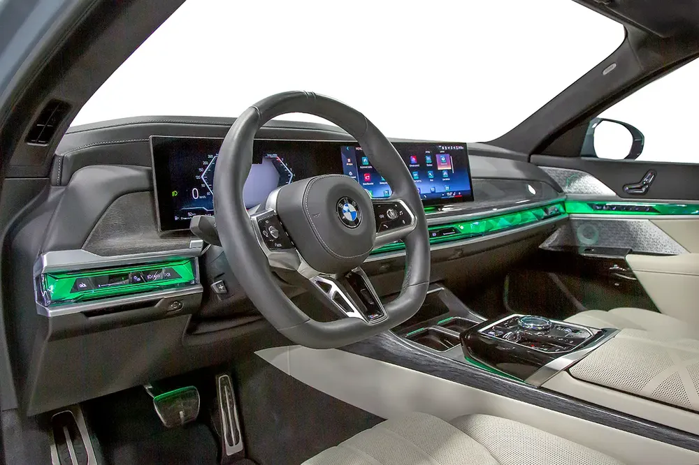 BMW 740i M Sport Individual (REF NO# 153547) - Image 5
