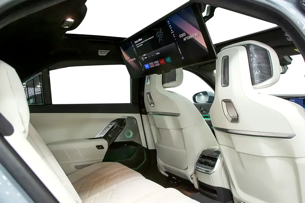 BMW 740i M Sport Individual (REF NO# 153547) - Image 6