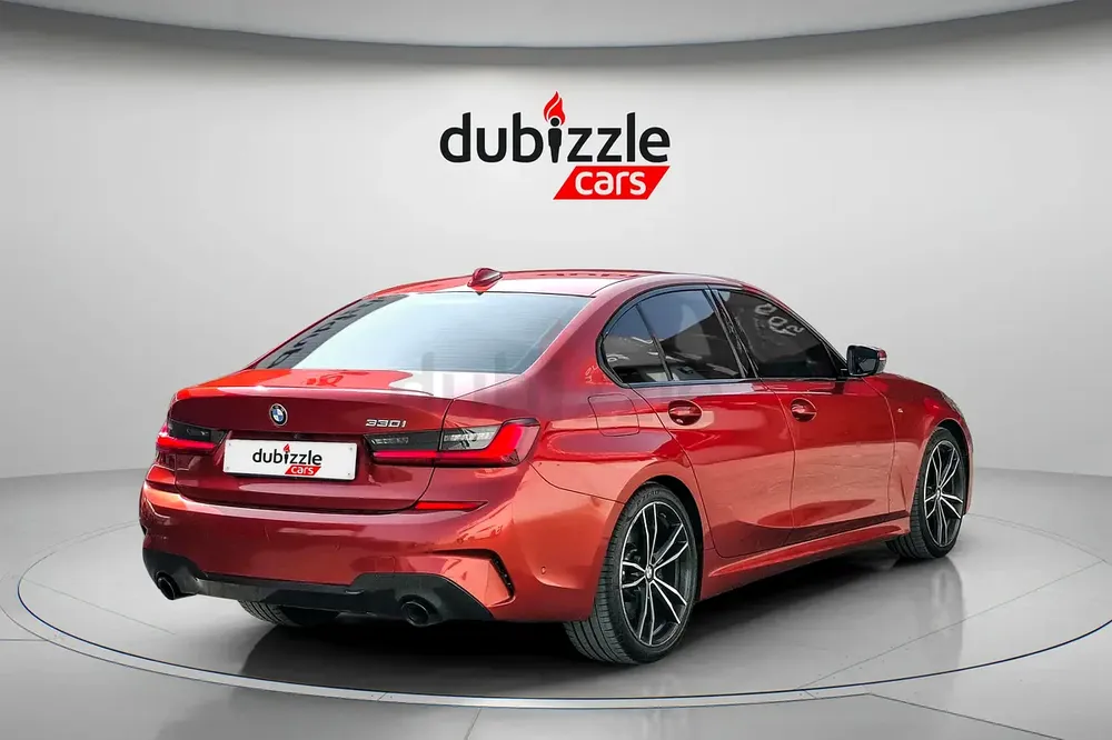 AED 1976/month | 2022 BMW 3-Series 330i | GCC Specs | Ref#438647 - Image 6