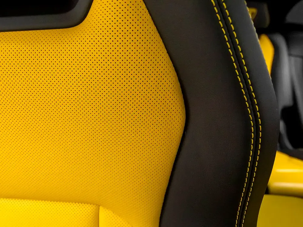 2020 | Lamborghini | Urus - Image 12