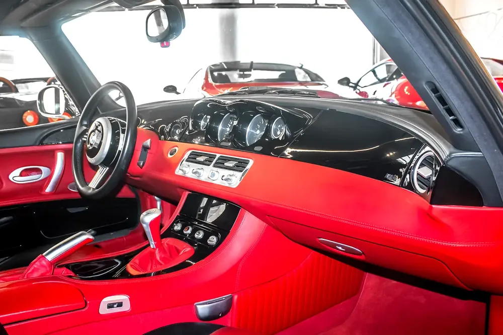 BMW Z8 - Image 9