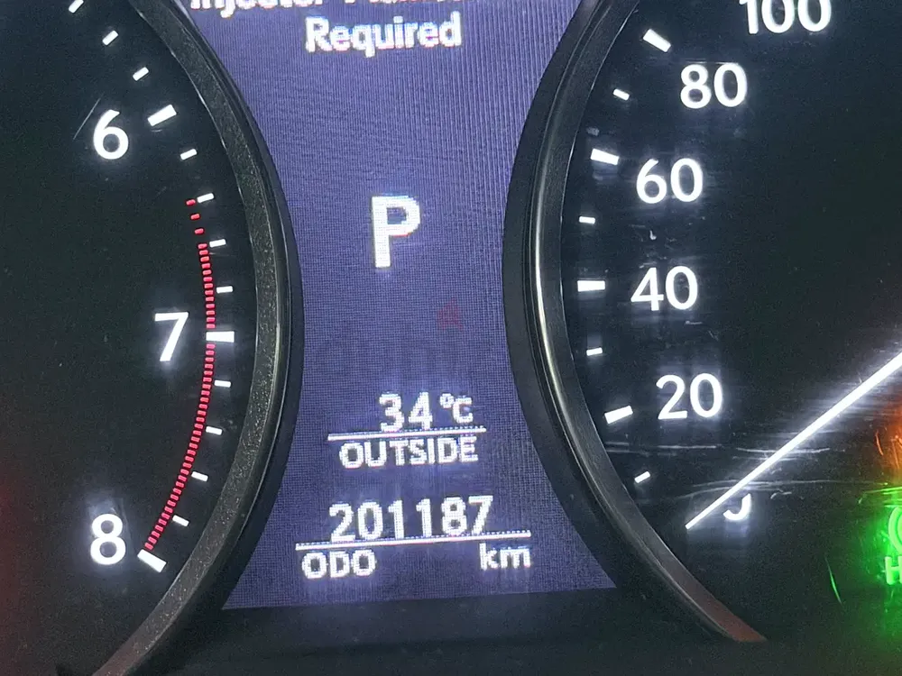 2013 | LEXUS LS460L | SECOND OWNER | GCC - Image 15