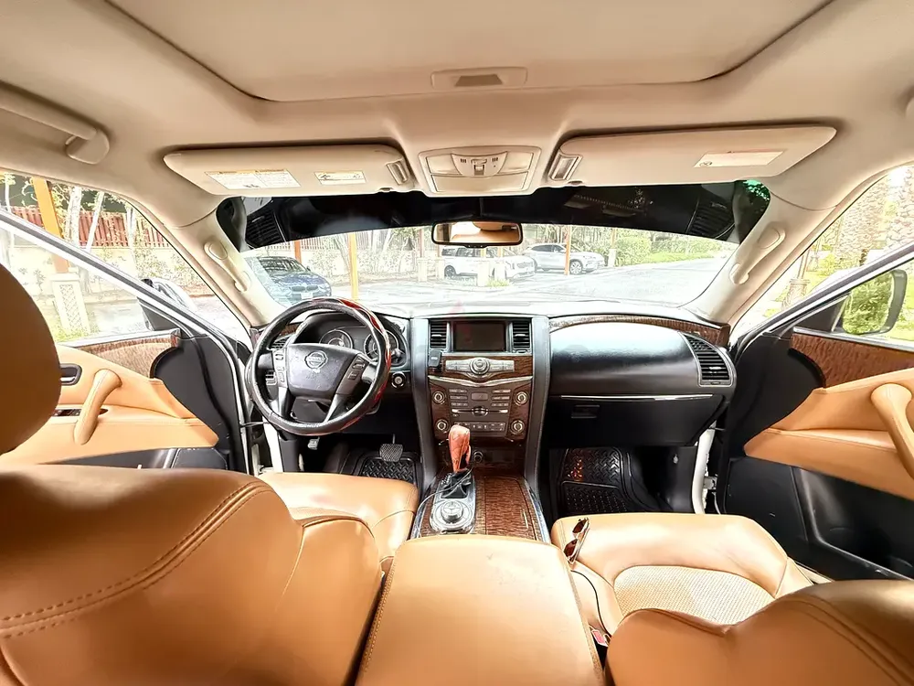 Nissan patrol for sale - Lady driven - Image 10