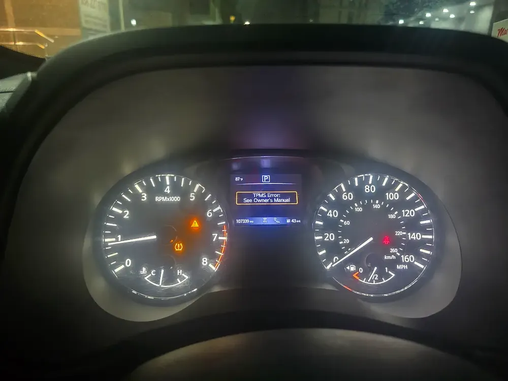 2020 Nissan Pathfinder SL | Low Mileage | American Specs - Image 10