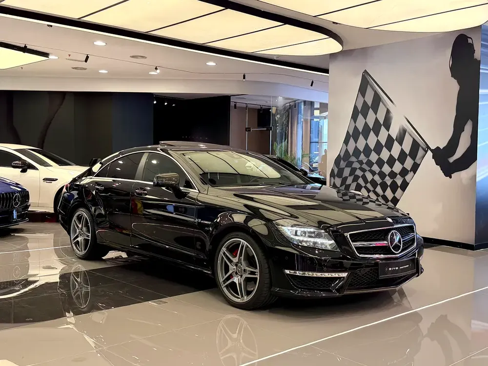 Mercedes-Benz CLS-Class CLS 63 S AMG 4MATIC 2016 MINT CONDITION - Image 4