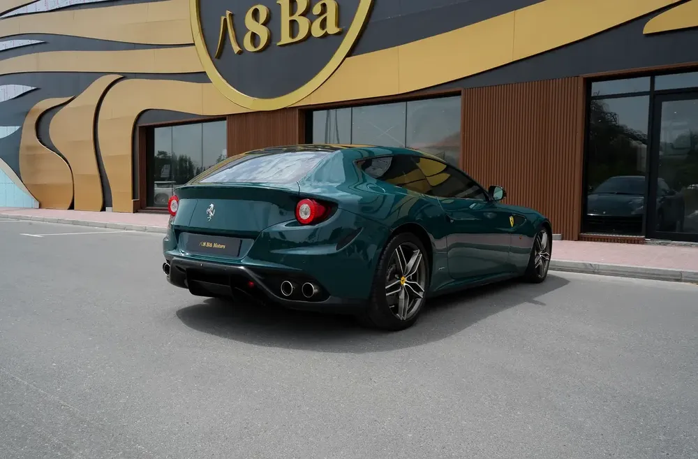 2013 Ferrari FF | GCC Specs | Fully loaded - Image 4
