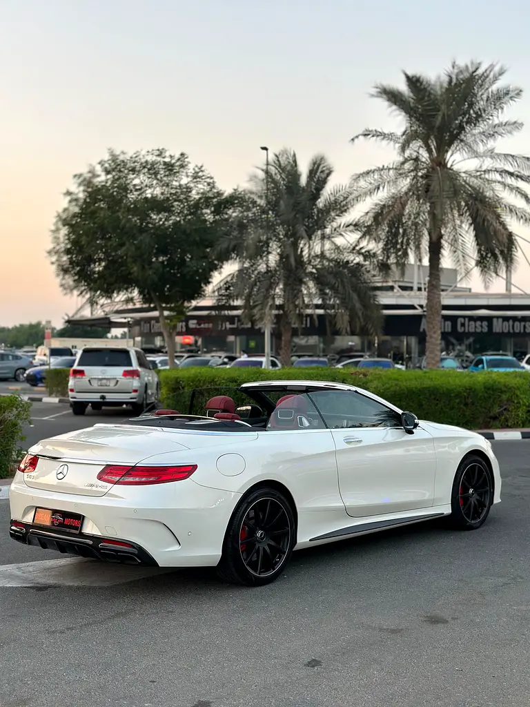 Mercedes S63 Coupe, GCC Specs - Image 4