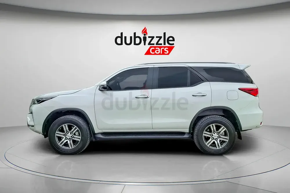 AED 1368/month | 2023 Toyota Fortuner  | GCC Specs | Ref#448238 - Image 5