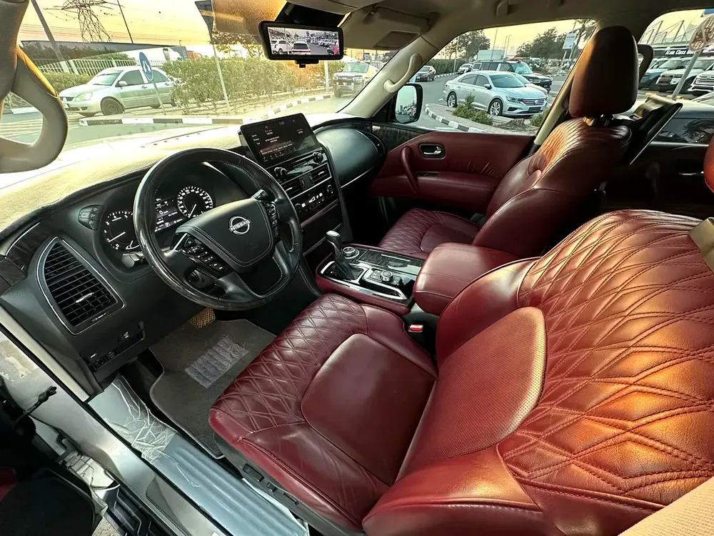 NISSAN PATROL SE PLATINUM 2022 GCC FULL SERVICE HISTORY NO ACCIDENTS NO PAINT - Image 8