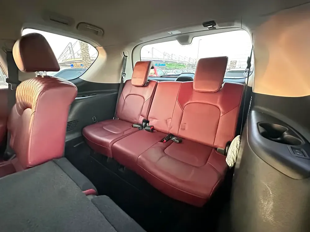 NISSAN PATROL SE PLATINUM 2022 GCC FULL SERVICE HISTORY NO ACCIDENTS NO PAINT - Image 9