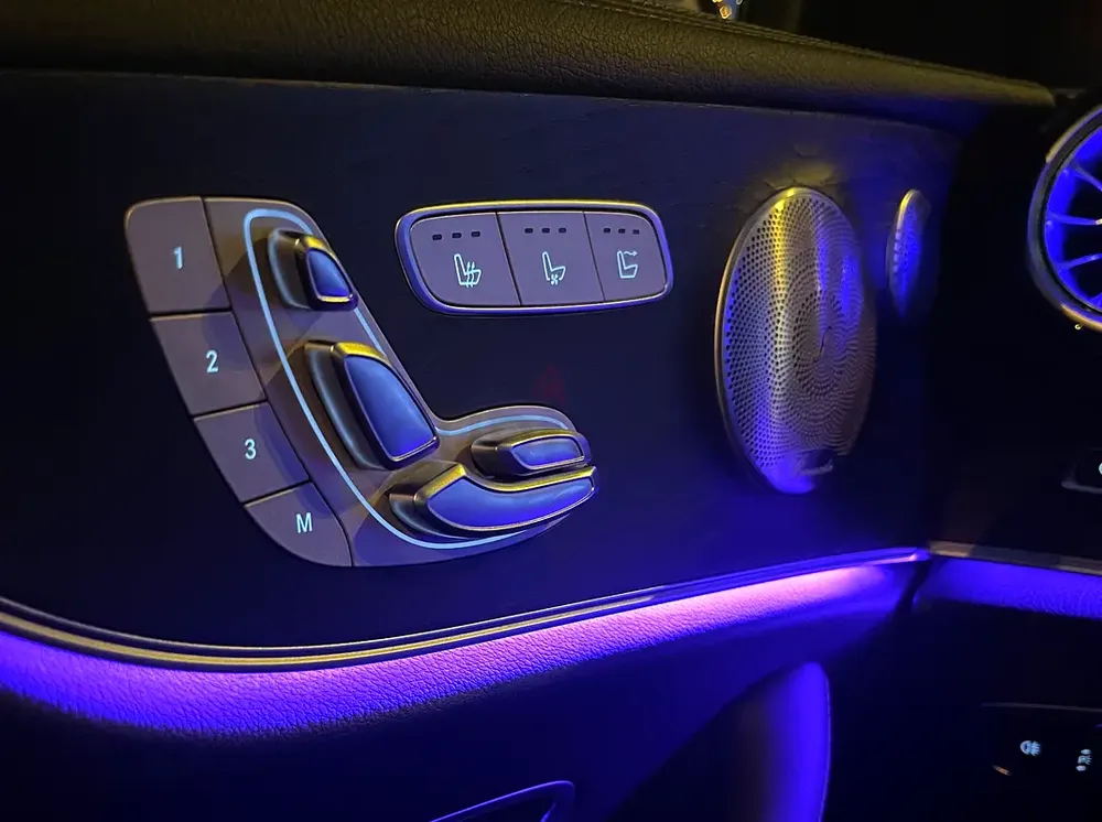 Mercedes-Benz E-Class E 450 4MATIC 2019 - Japanese Specs - Pristine Condition - Image 10