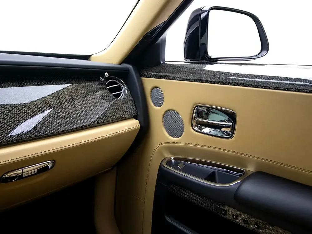 2019 | Rolls Royce | Ghost | Black Badge | AGMC | Service Contract | 4 buttons  starlights! - Image 15