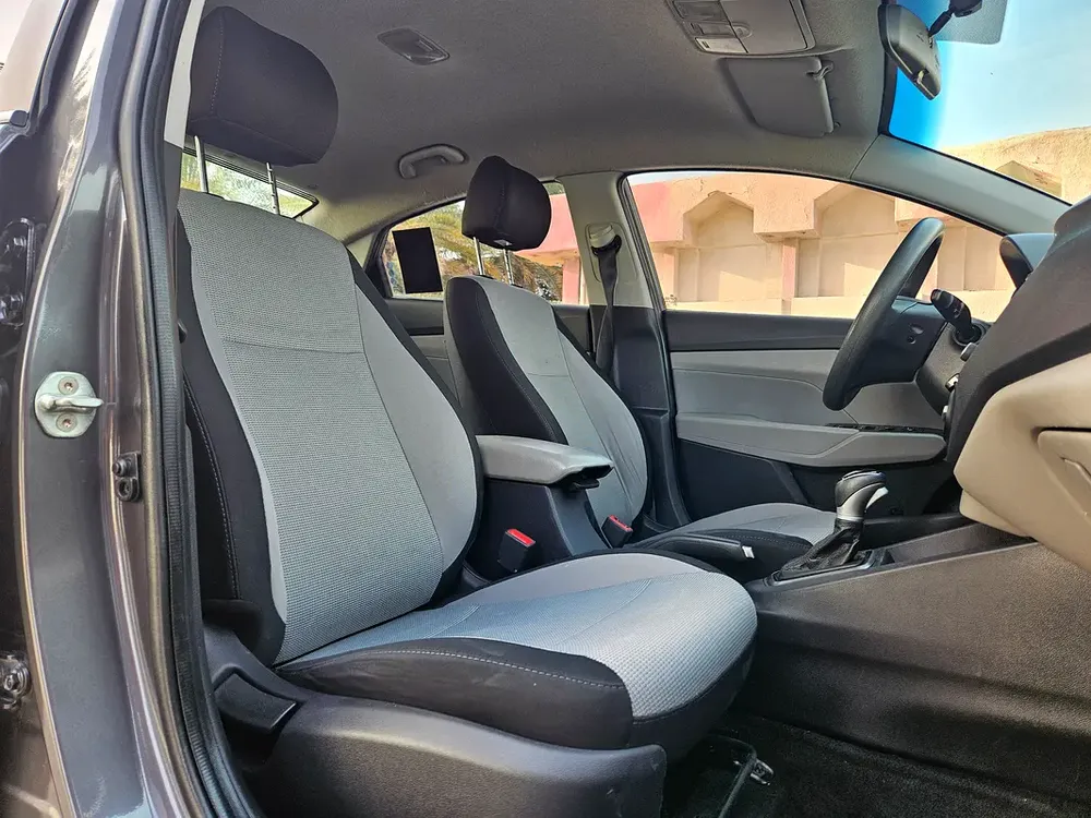 Hyundai Accent 2023 GCC Premium Condition Car Low KM Single Owned Family Sedan - Image 8