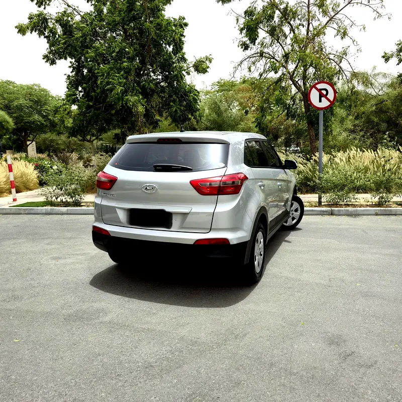 WHATSAPP ONLY AGENCY SERVICE Hyundai 1.6 L GLS 2018 GCC Specs - Well Maintained - Image 8