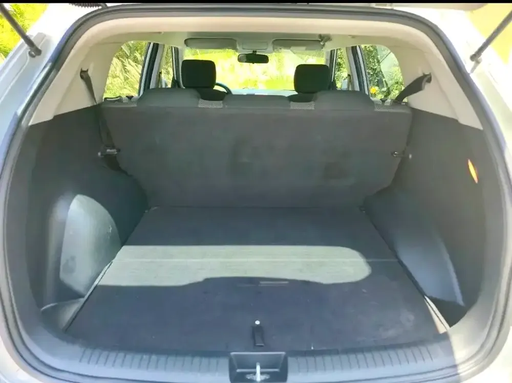 WHATSAPP ONLY AGENCY SERVICE Hyundai 1.6 L GLS 2018 GCC Specs - Well Maintained - Image 9