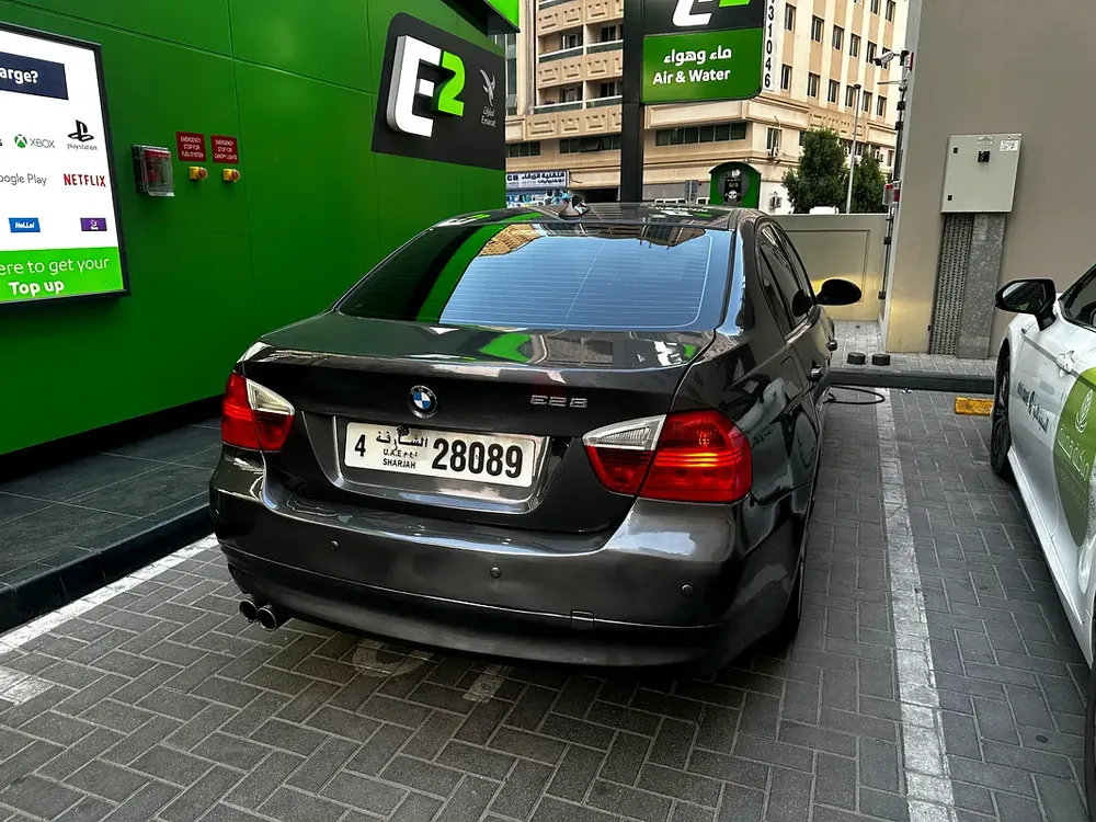 BMW 328i 2008 - Excellent Condition - Powerful Inline-6 - Image 5