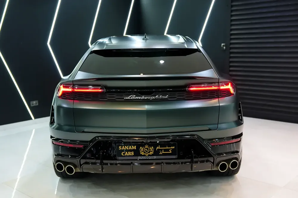 2025 Lamborghini Urus SE, Panoramic Roof, Bang N Olufsen Audio, 800 HP Hybrid!! - Image 18