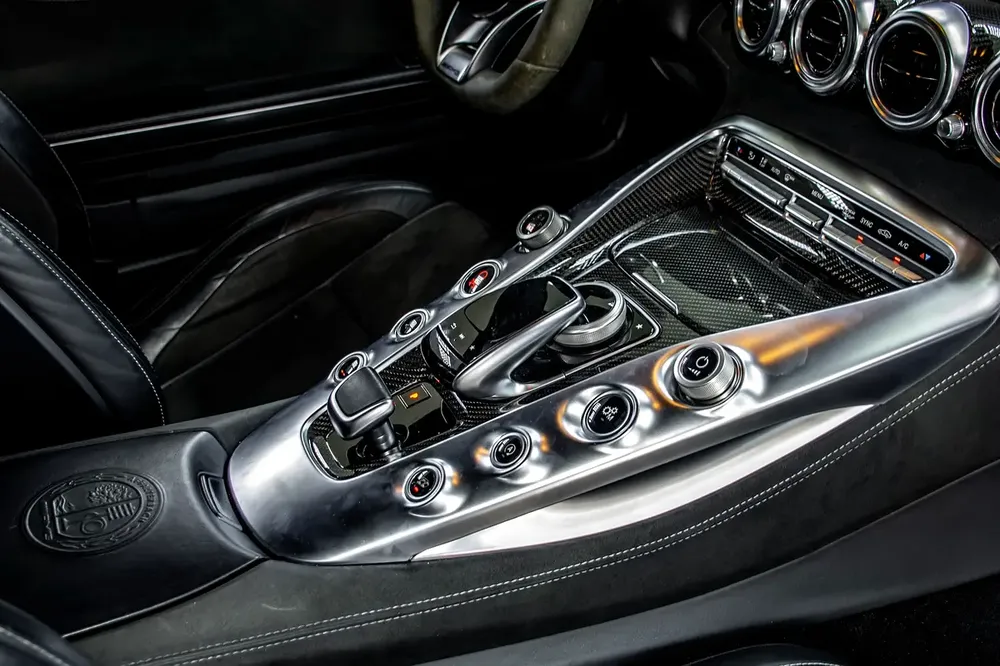 Mercedes-Benz AMG GT S 2018 - Image 15
