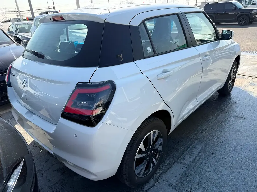Suzuki Swift 1.2 GLX Automatic Export @ 37500-/Aed - Image 8