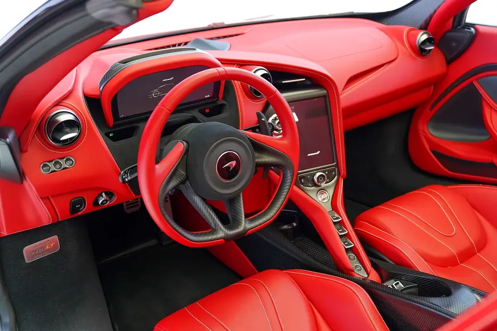 765 LT SPYDER | FULL CARBON INTERIOR AND EXTERIOR | WARRANTY AVAILABLE - Image 12