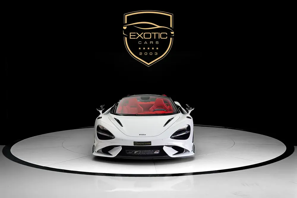 765 LT SPYDER | FULL CARBON INTERIOR AND EXTERIOR | WARRANTY AVAILABLE - Image 5