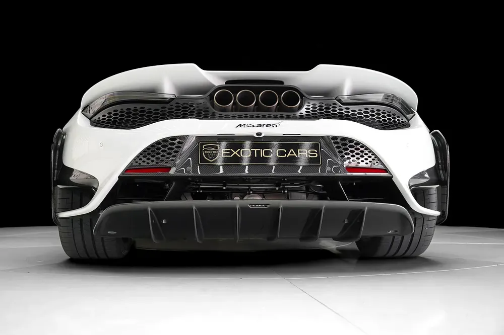 765 LT SPYDER | FULL CARBON INTERIOR AND EXTERIOR | WARRANTY AVAILABLE - Image 6
