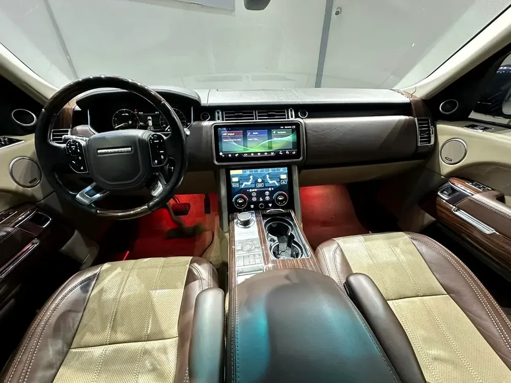 RANGE ROVER VOGUE SUPERCHARGED 2015 FACELIFT INSIDE AND OUTSITE FOR 69000 AED - Image 12