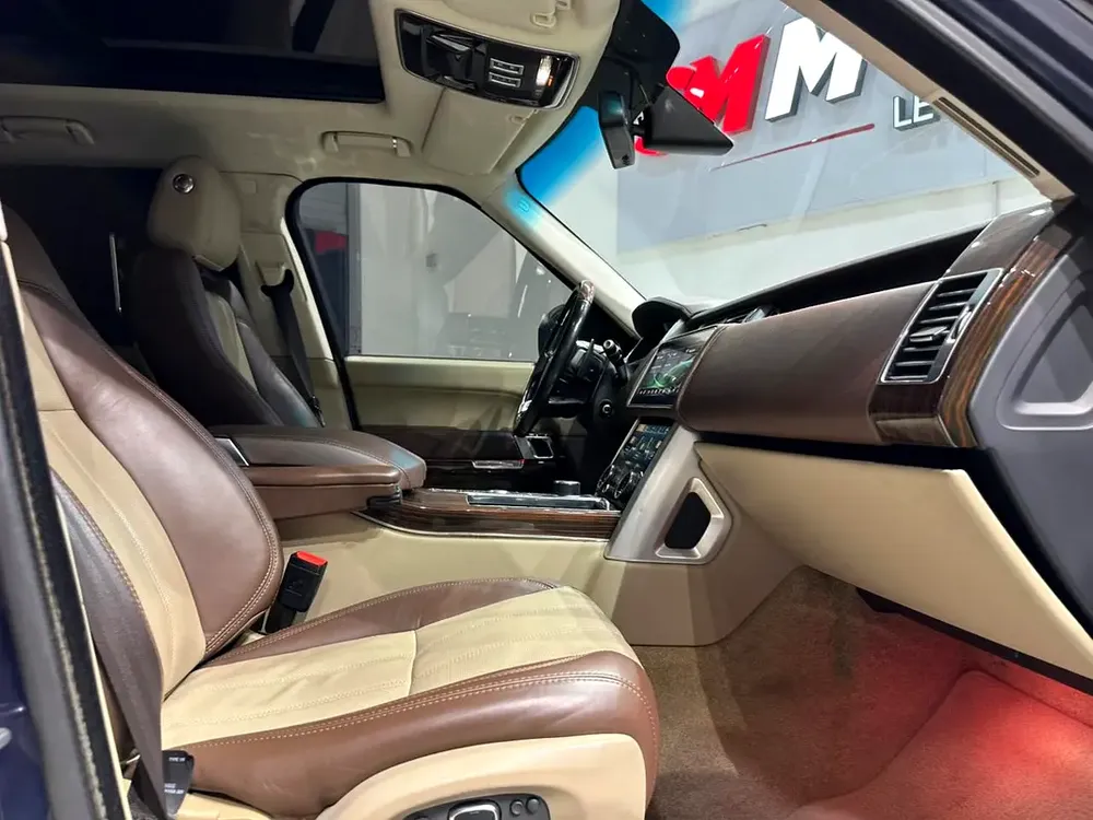 RANGE ROVER VOGUE SUPERCHARGED 2015 FACELIFT INSIDE AND OUTSITE FOR 69000 AED - Image 14