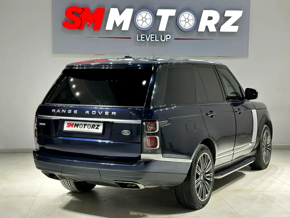 RANGE ROVER VOGUE SUPERCHARGED 2015 FACELIFT INSIDE AND OUTSITE FOR 69000 AED - Image 4