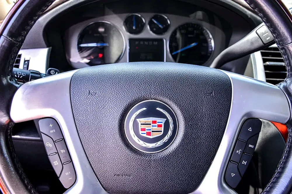 2008- CADILLAC ESCALADE - SUPER CLEAN - ONLY 153,000 KM - Image 11