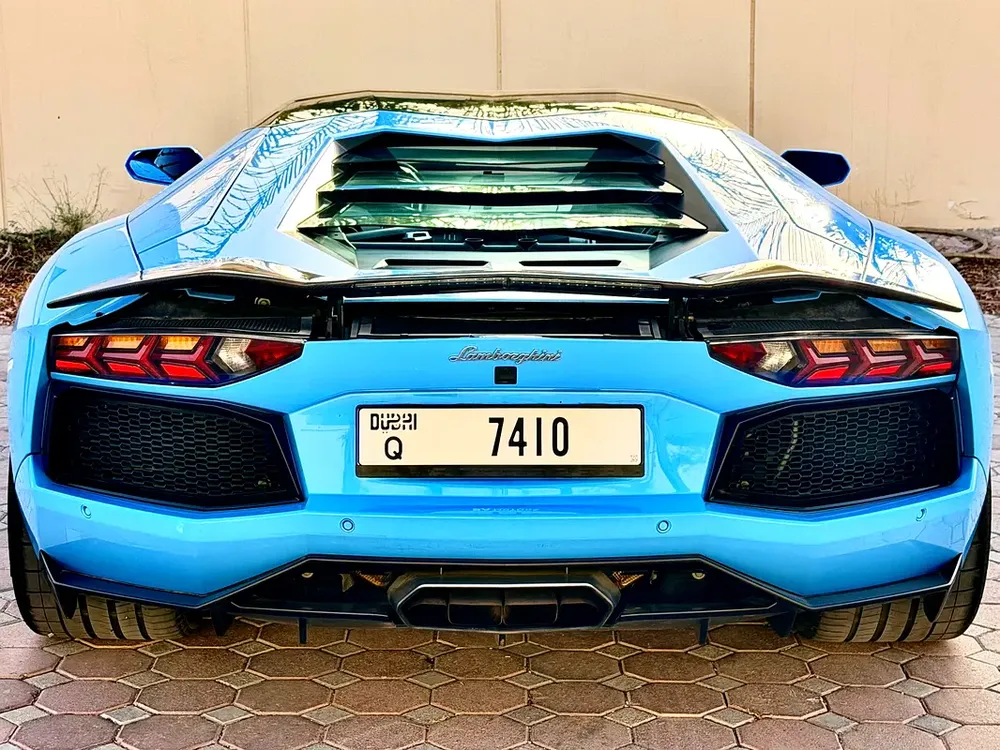 Lamborghini Aventador ( GCC Specs ) - Image 17