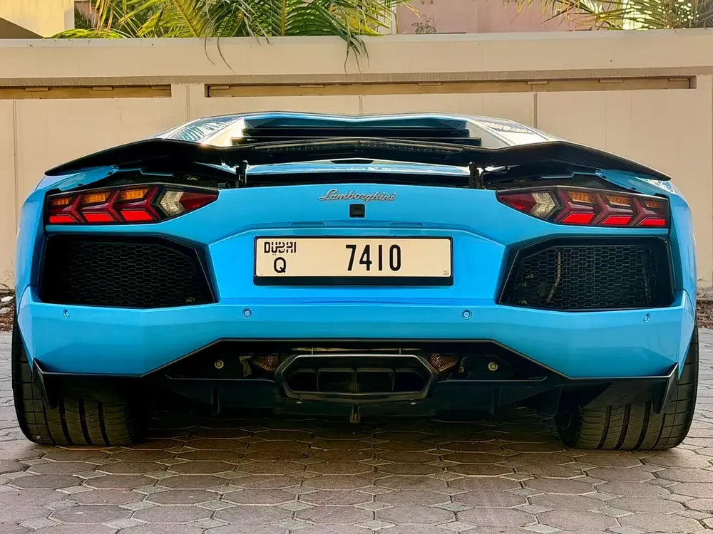 Lamborghini Aventador ( GCC Specs ) - Image 5