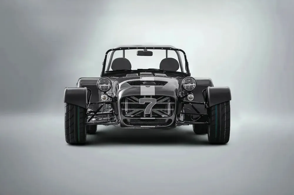 CASH: 415,000 AED | 2025 Caterham CSR Twenty / Limited Edition (1 of 20) / Caterham Warranty - Image 4